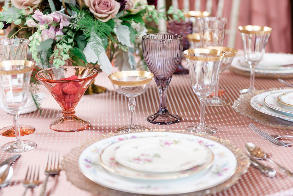 Vintage dinnerware wedding rentals at the grove at Redfield estates in Glenview IL